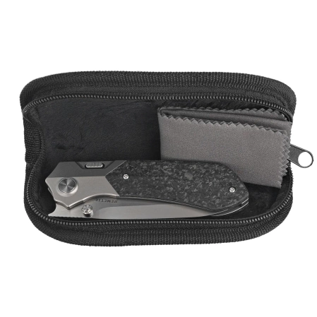Nóż składany Remette RT-Meteor Gray Titanium/Shredded Carbon Fiber, Pearlescent M390 (RTPT-E)
