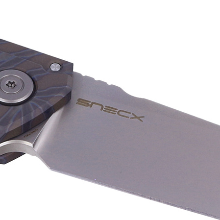 Nóż składany WE Knife Mini Buster Tiger Stripe Titanium, Silver Bead Blasted CPM 20CV by Snecx Tan (2003C)
