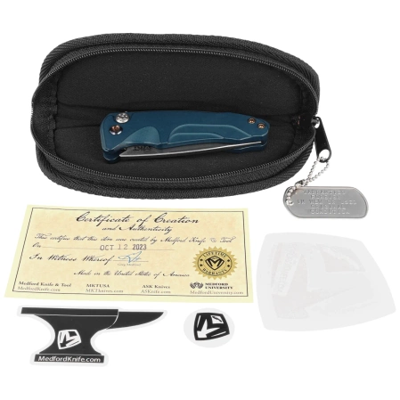 Nóż składany Medford Smooth Criminal Tumbled Blade, Blue Handle, Flamed HW/Clip, S45VN (MK0394TQ-44AU-TFCF-Q4)
